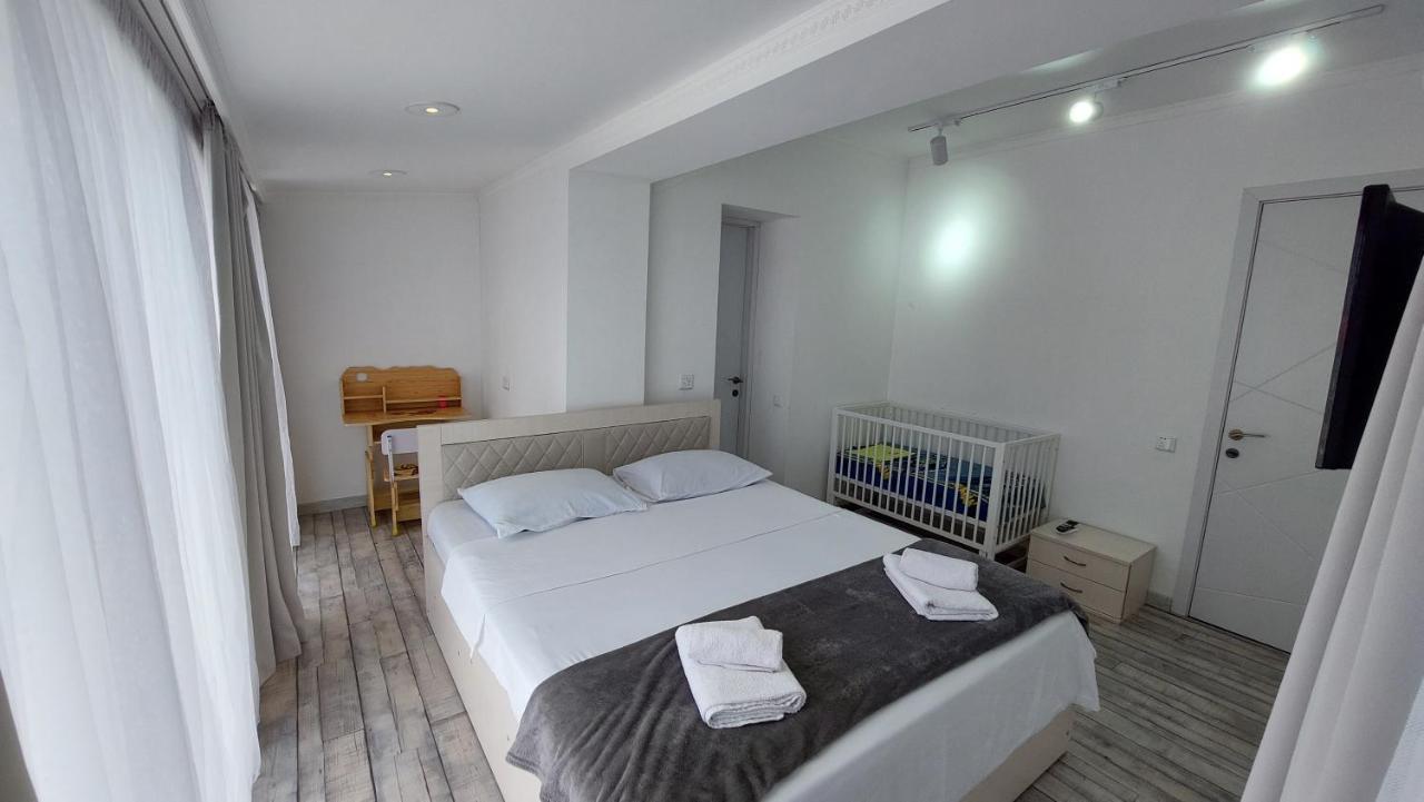 Seaside Apartment Batumi Beach Екстер'єр фото